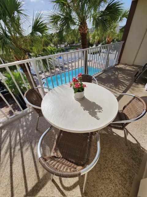 Holiday Villas II On The Beach W/Intercoastal View Clearwater Beach Extérieur photo
